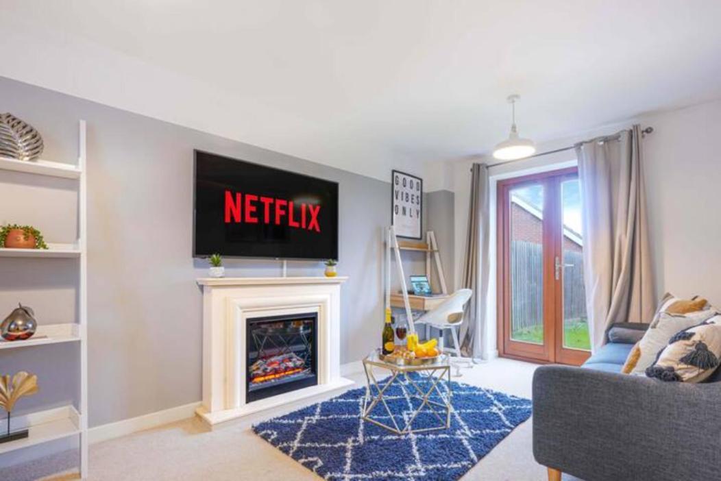 Broughton House With Free Parking, Balcony, Fast Wifi And Smart Tv With Netflix By Yoko Property Milton Keynes Exterior foto